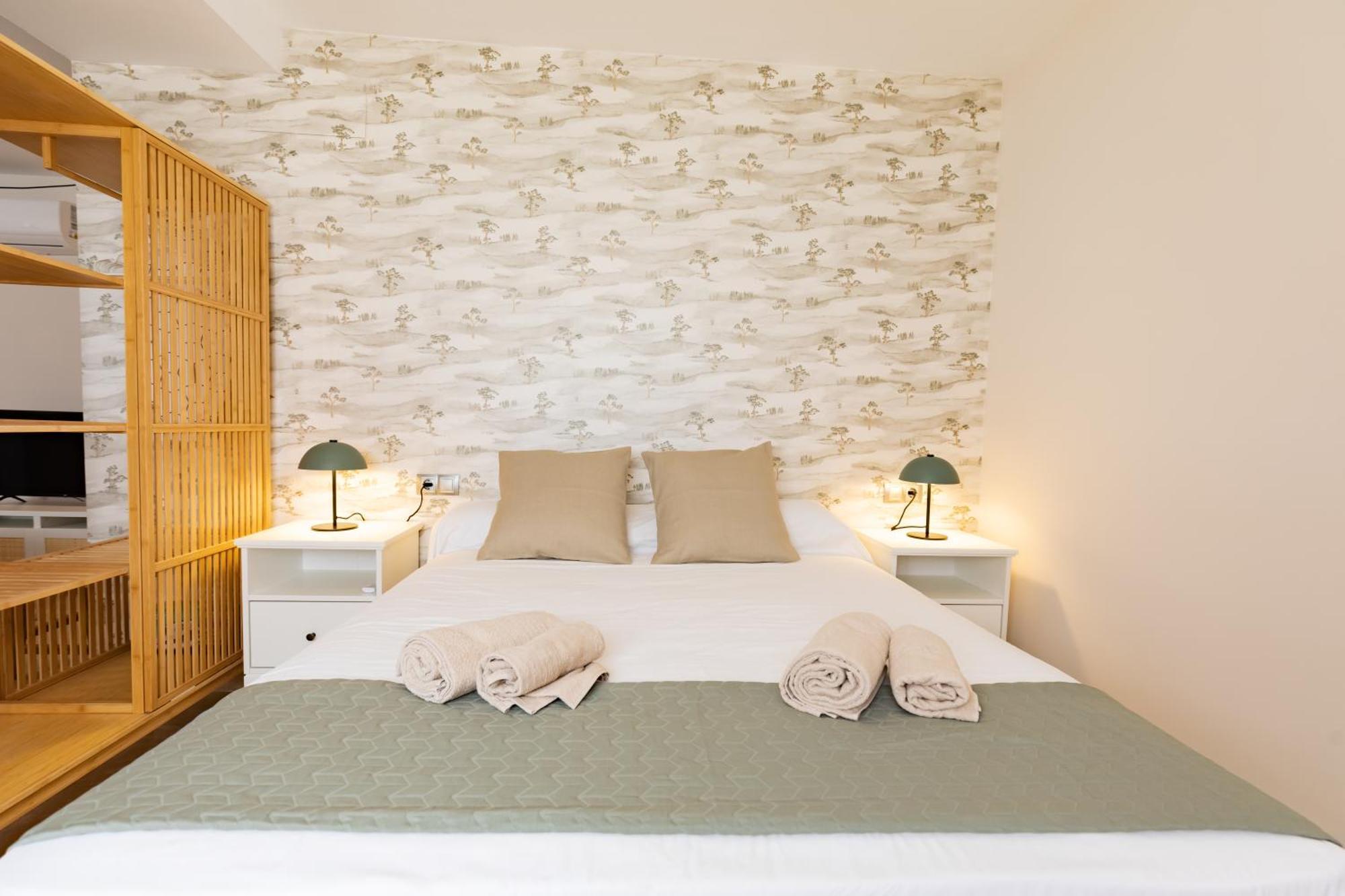 Teatro Suites Malaga City Flat Екстер'єр фото